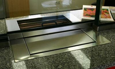 Kogelwerende doorgeeflade P7032